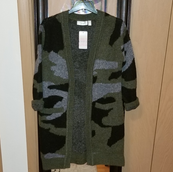 rd style camo cardigan